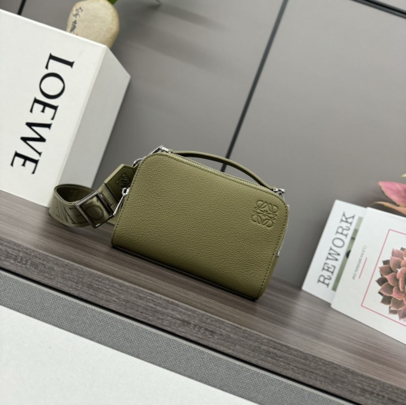 l*ew* satchel bags